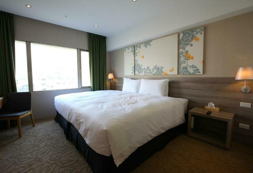 Fotos del hotel Aeris International:  19