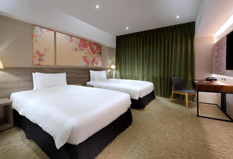 Fotos del hotel Aeris International:  34