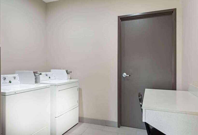 בית מלון כפרי La Quinta By Wyndham Lake Charles   Westlake