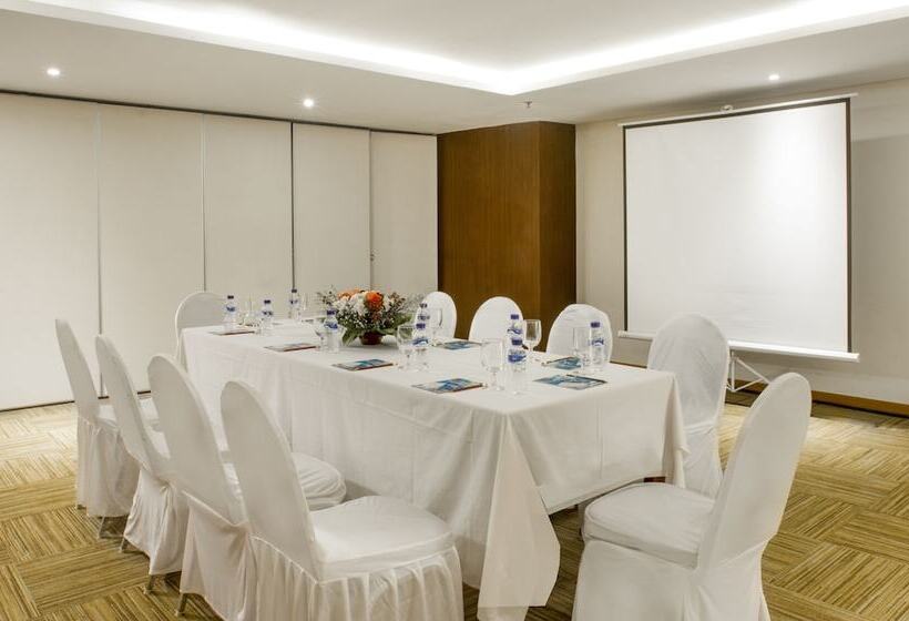 Fotos del hotel Signature Seminyak Smart  By Digitels:  17