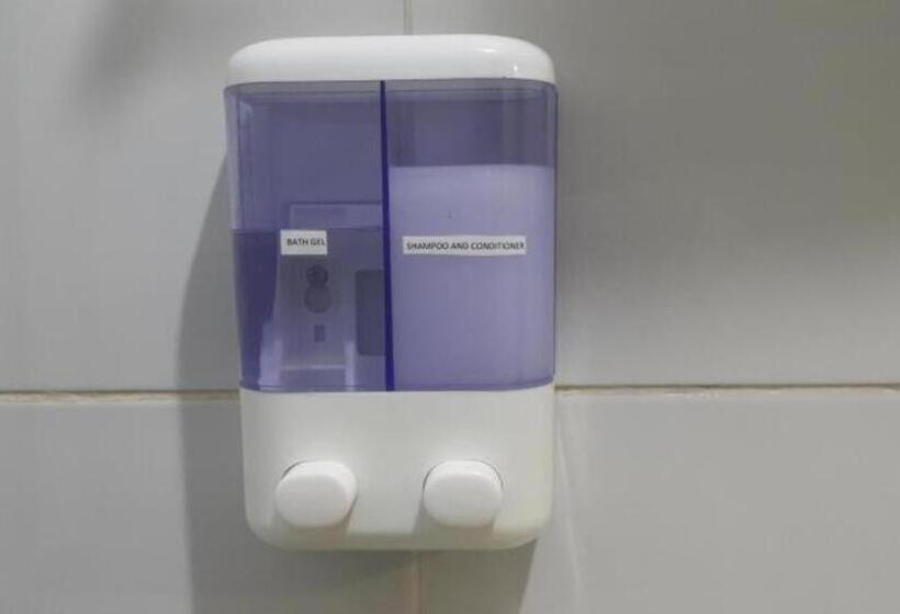 فندق Time Travellers