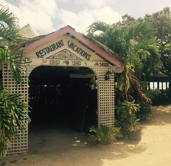 هتل Vacations Beach Fale