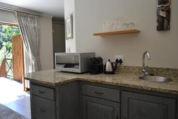 Lydall Wild Tranquil Garden Suites