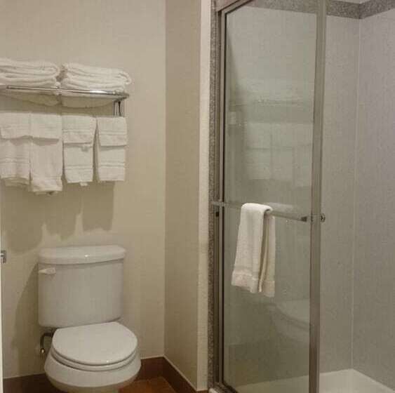 מוטל Regency Inn & Suites Nw Houston