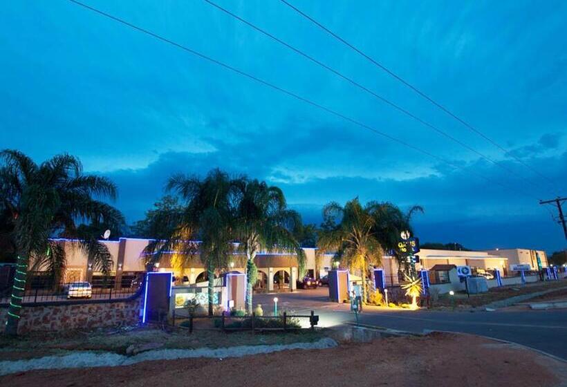 Oasis Motel
