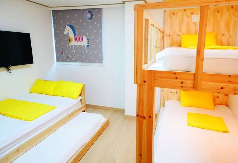 Pension 24 Guesthouse Seoul Jamsil
