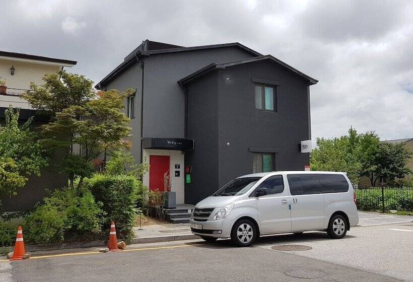 Pensió Incheon Airport Yeongjong Guesthouse
