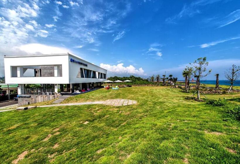 Sun And Moon Resort