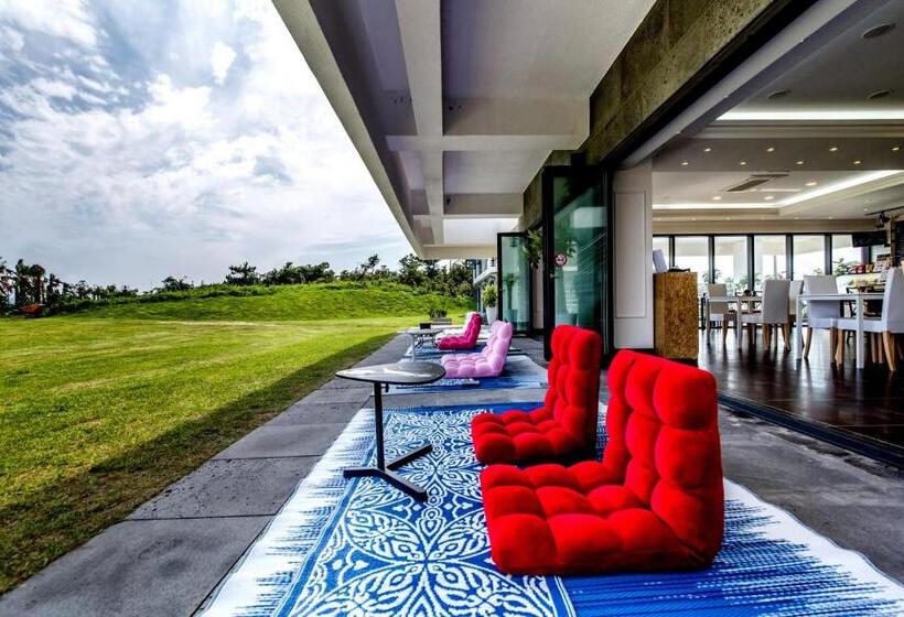 Sun And Moon Resort