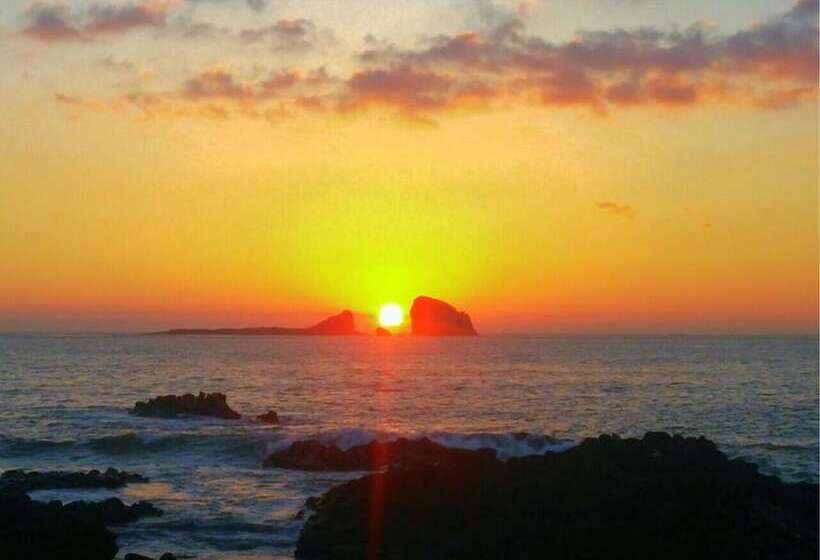 Sun And Moon Resort