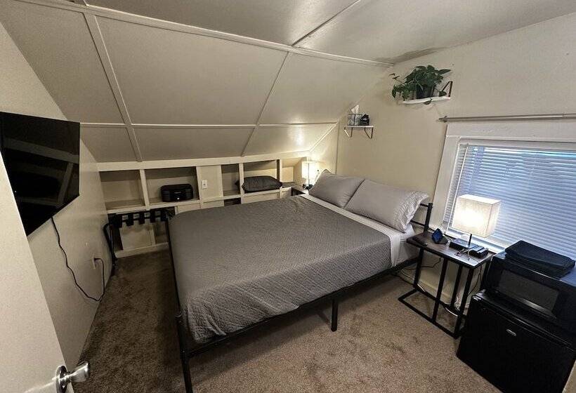 مبيت وإفطار Tacoma Homestay