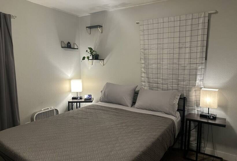 مبيت وإفطار Tacoma Homestay