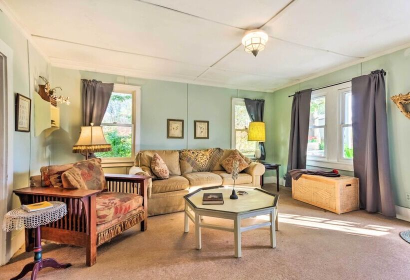 Mtn Cottage W/ Fire Pit In Newland!