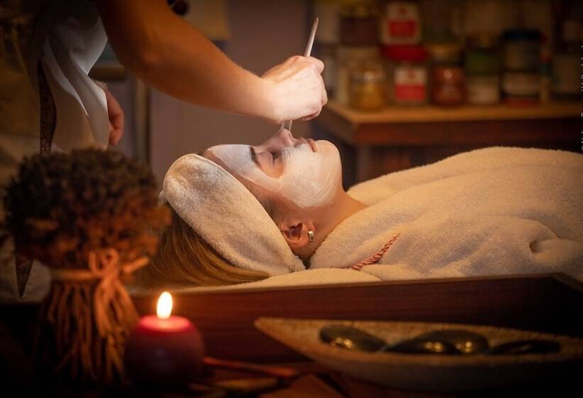 هتل Domingo Design