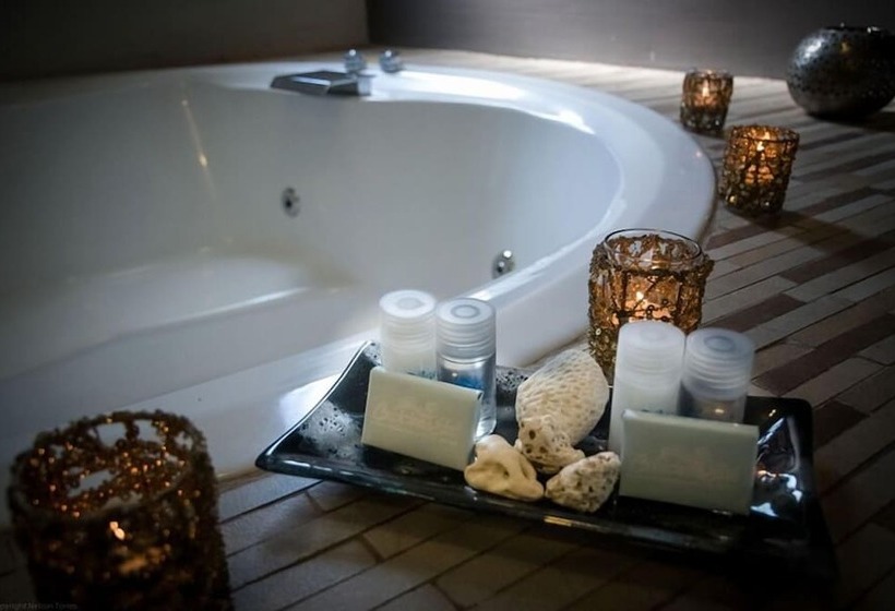 هتل Domingo Design