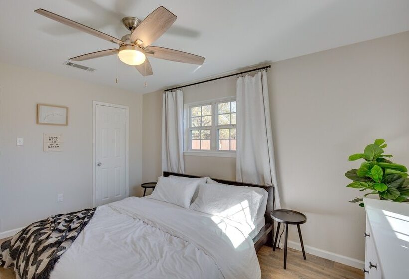 Game Room & Fire Pit: Family Friendly Aubrey Home