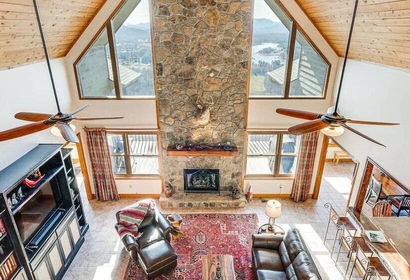 Hayesville Home W/ Hot Tub + Mountain Views!