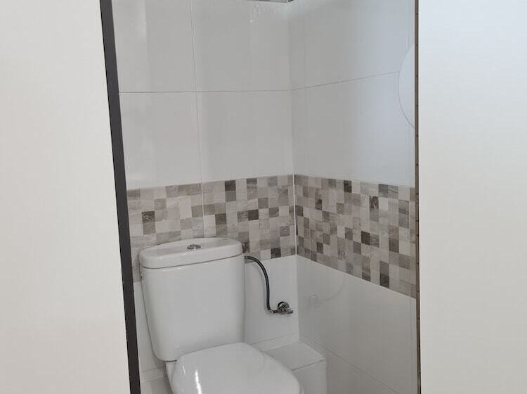 Hostel Ma Rooms Mate, Мадриде лучшие предложения на Destinia