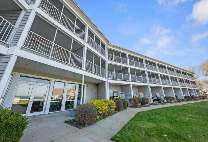 호텔 Bayshore Resort At Put In Bay