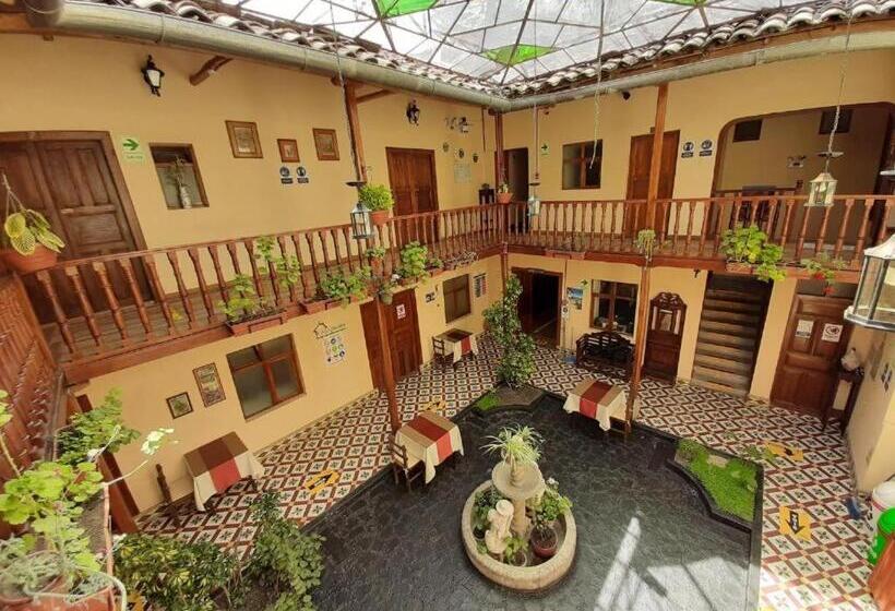 هتل Casa Bonita Colonial