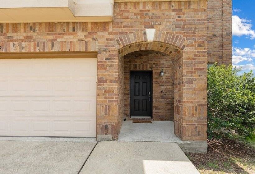 هتل Colony Suite Round Rock