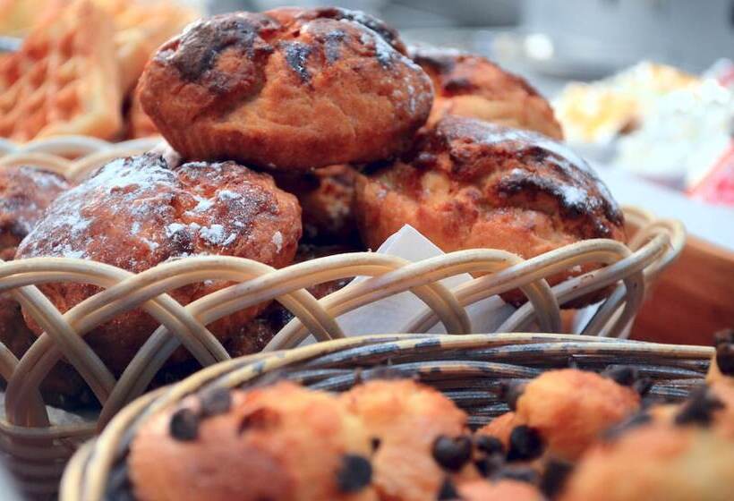 ホテル Fh Confort Hôtel Orleans