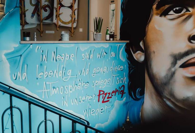 Отель Schwarzes Kreuz