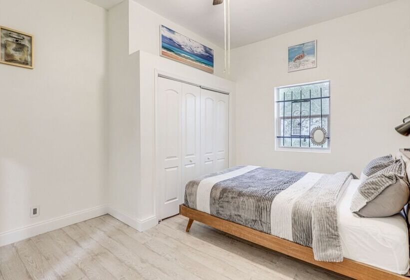 Jacksonville Home, Half Mi To Everbank Stadium!