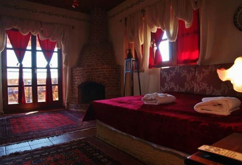 پانسیون Iaspis Guesthouse
