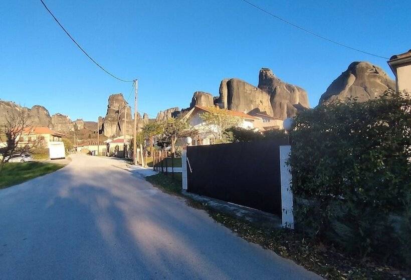 پانسیون Kastraki House With A View