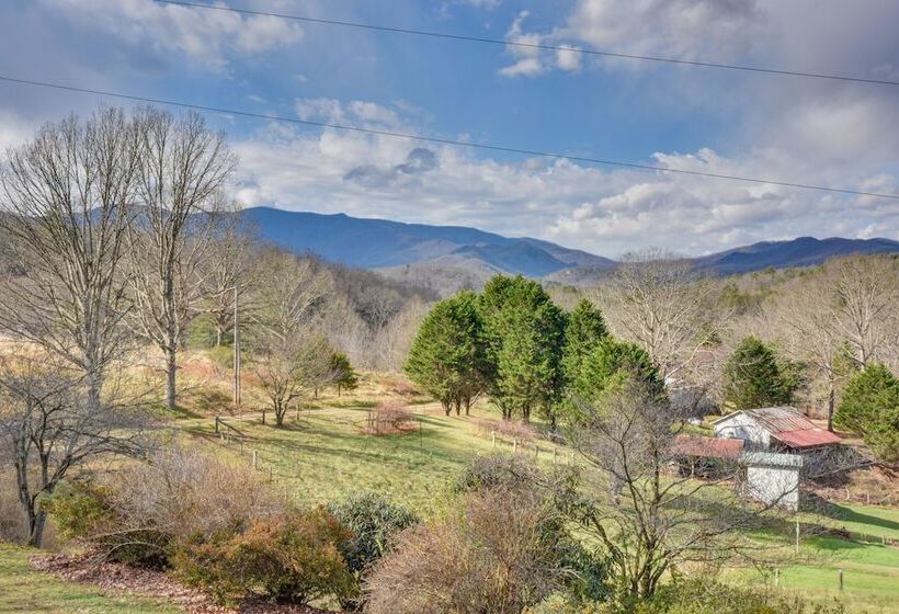 Pet Friendly Otto Home   Fire Pit & Mountain Views