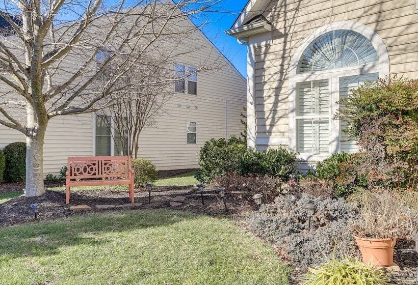 Family Friendly Rehoboth Beach Home W/ Hot Tub