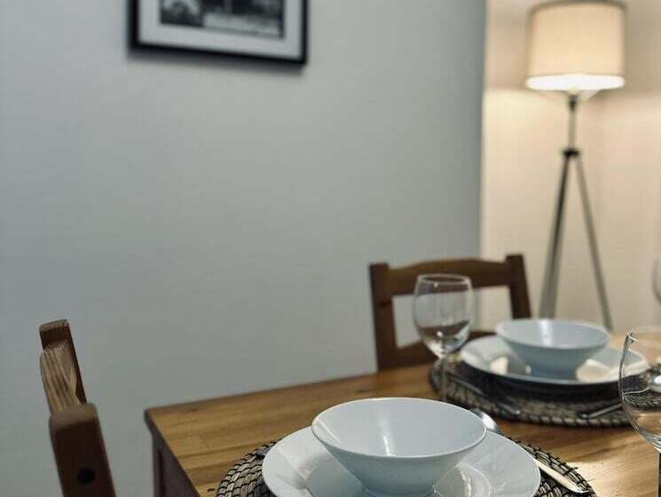 إقامة Stylish House In Sheffield