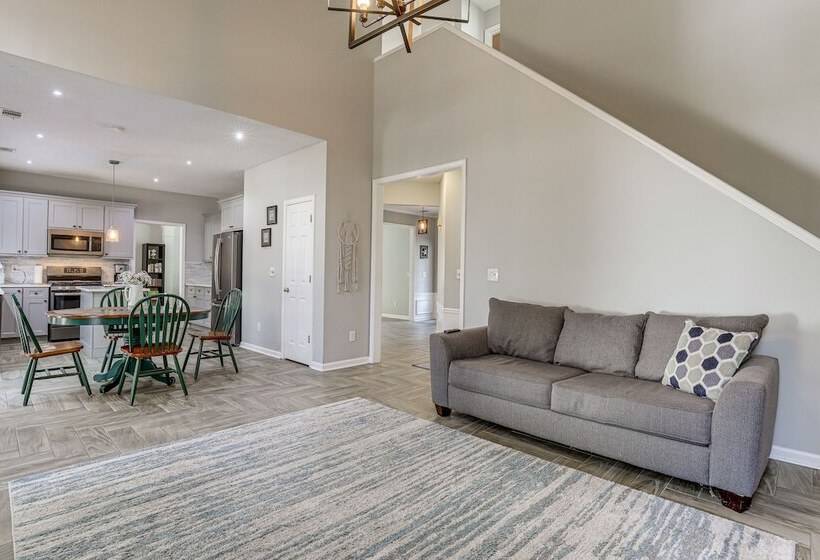 Spacious Lawrenceville Retreat W/ Fireplace + Deck