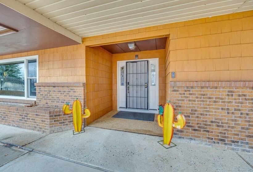 Stunning Calhan Home W/ Indoor Pool!