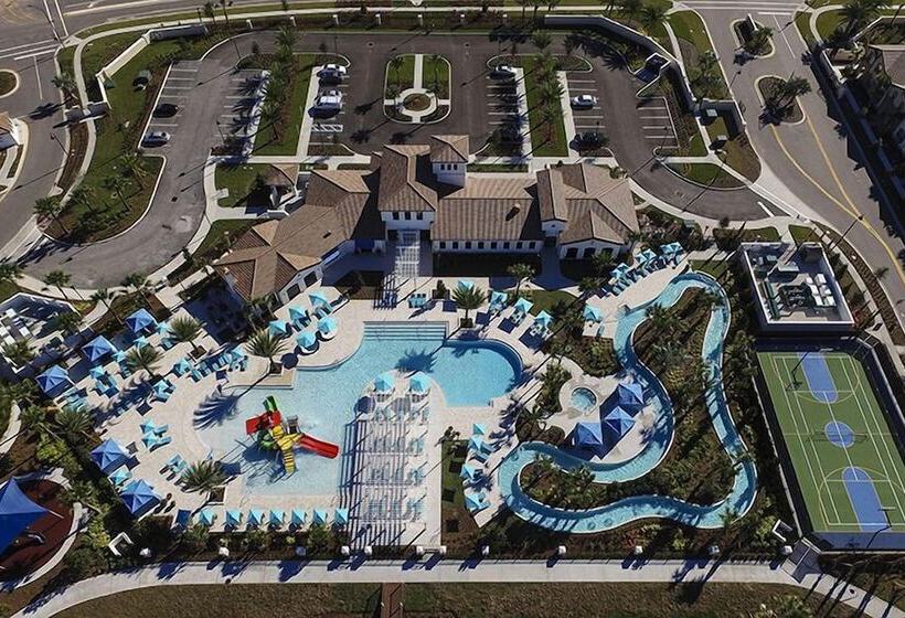 Summer Solstice @ Windsor Westside By Shine Villas #114