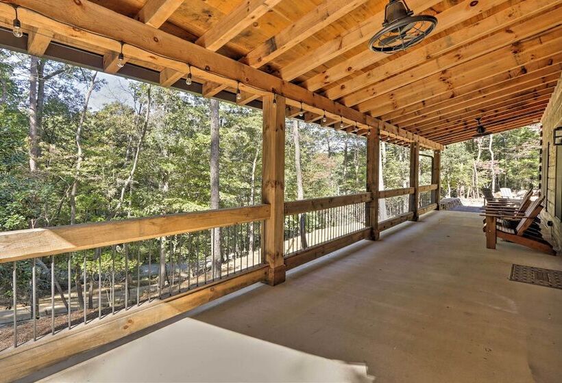 Coosawattee River Resort Cabin W/ Private Hot Tub!