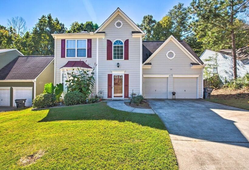 Atlanta Area Home W/ Yard ~ 2 Mi To Six Flags