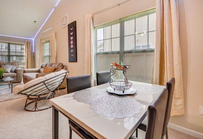 Charming High Point Home W/ Yard: 4 Mi To Hpu!