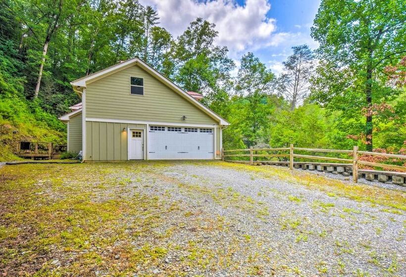 Cozy Riverside Dahlonega Home W/ Kayaks + Fire Pit