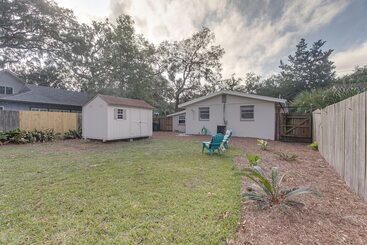 Cozy St Simons Island Cottage   Close To Beaches!