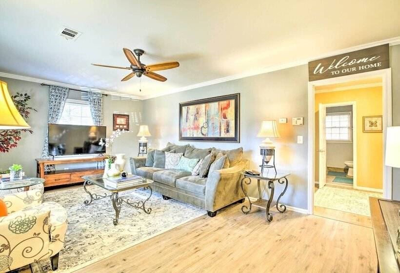 Dreamy Acworth Home W/ Resort Style Amenities!