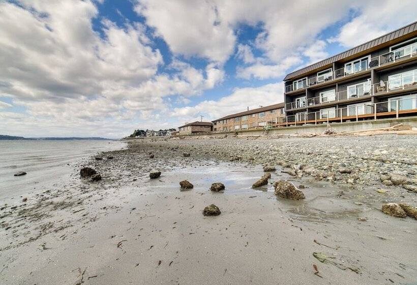 Dreamy Puget Sound Vacation Rental: Steps To Bay!