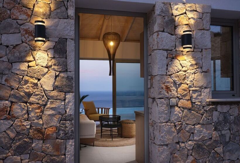 Etheria Luxury Villas & Suites