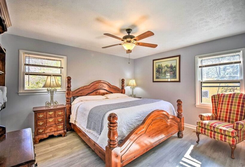 Gainesville Home W/ Fire Pit Near Lake Lanier