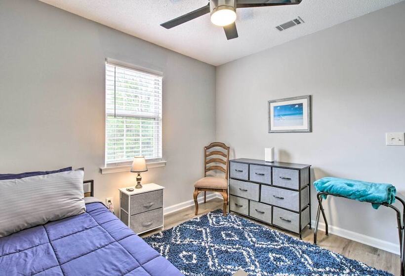 Ideally Located Luxe Beach House On Tybee Island