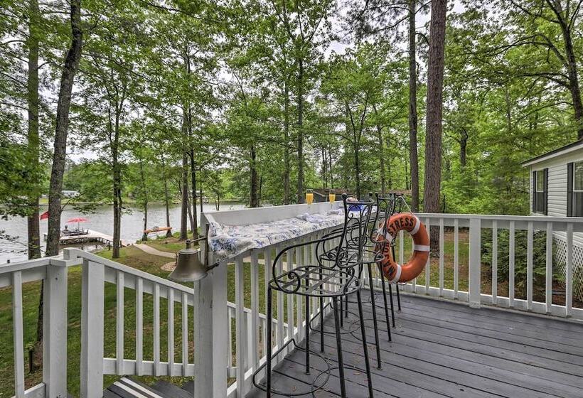 Lakefront Sparta Home: Fire Pit, Dock & Kayak
