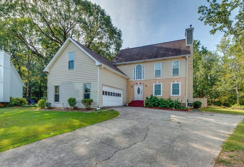 Lawrenceville Home ~ 35 Mi To Downtown Atlanta!