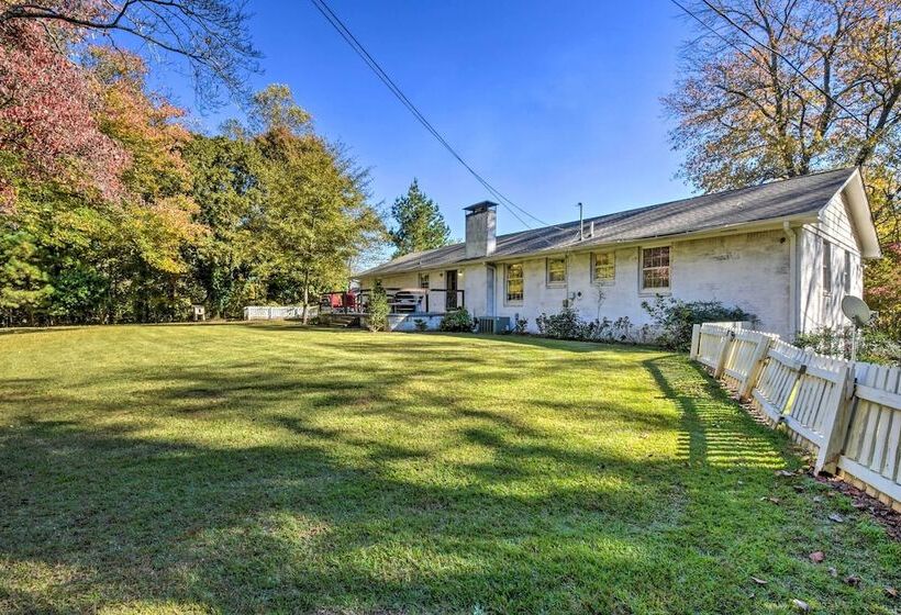 Mod  Stable House  On 10 Acres, Walk To Lake!