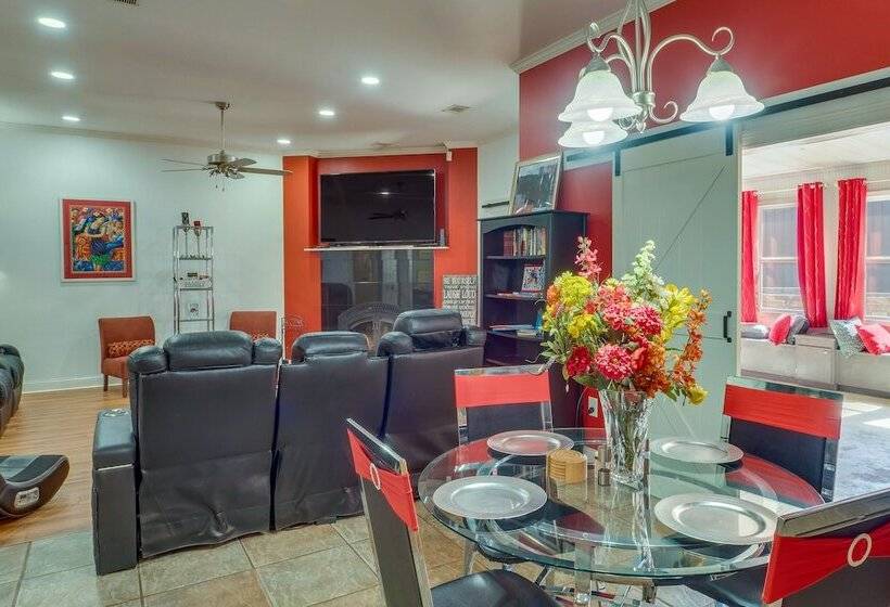 Natchez Vacation Rental, Close To Historic Parks!